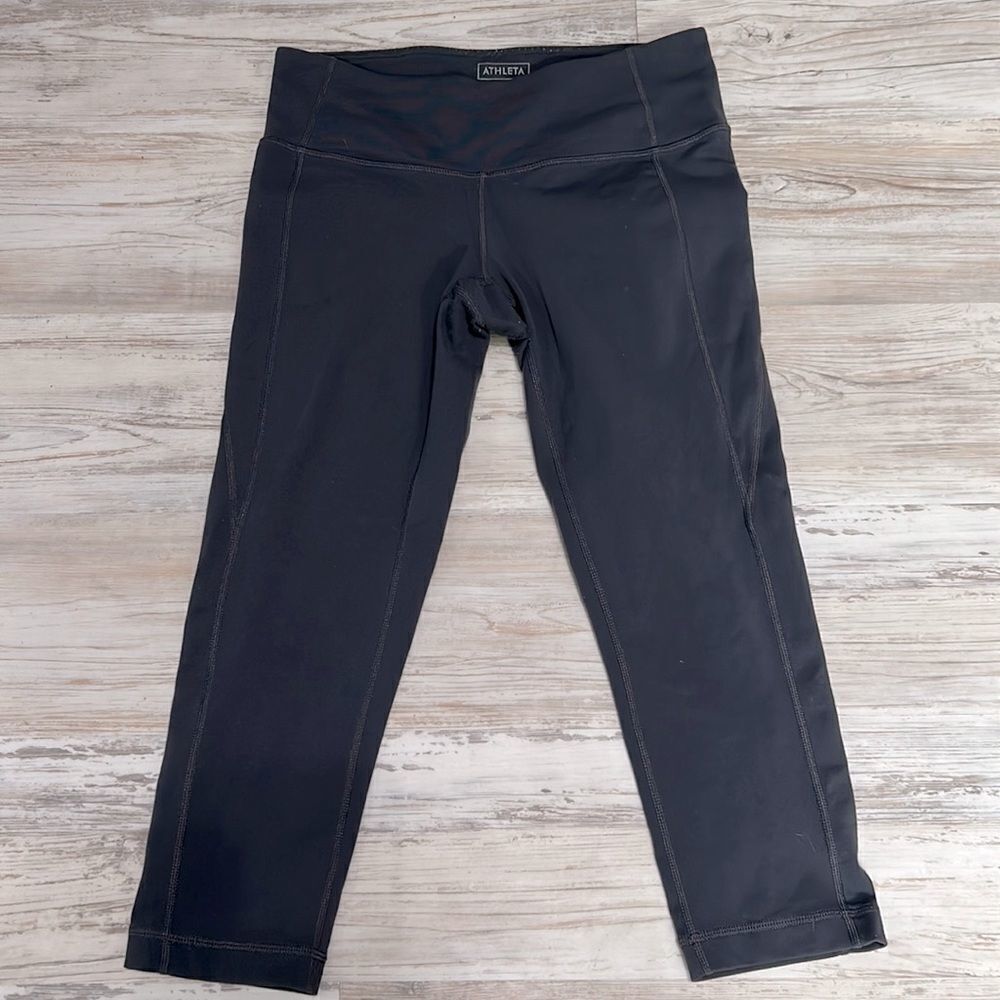 Athleta Small Grey Cropped Leggings